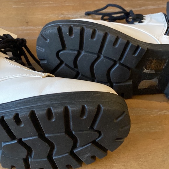 SHEIN White Combat Boots - Picture 11 of 14